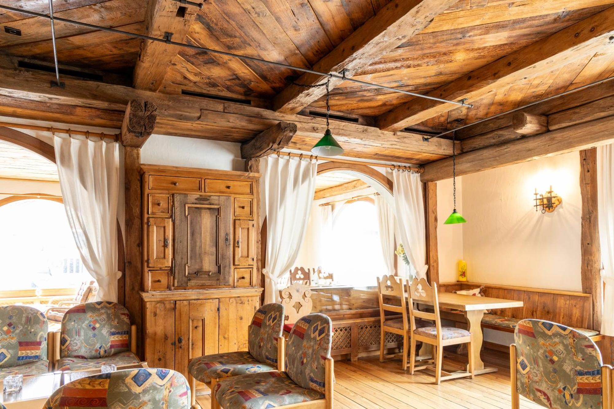 Hotel Chesa Grischa Sils Baselgia Exterior photo