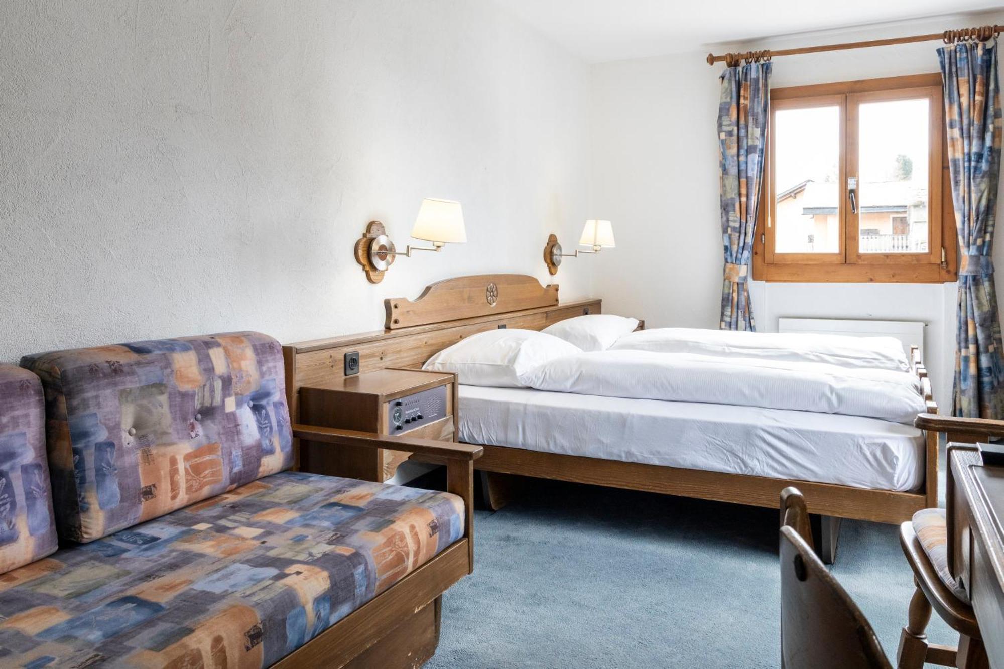 Hotel Chesa Grischa Sils Baselgia Exterior photo