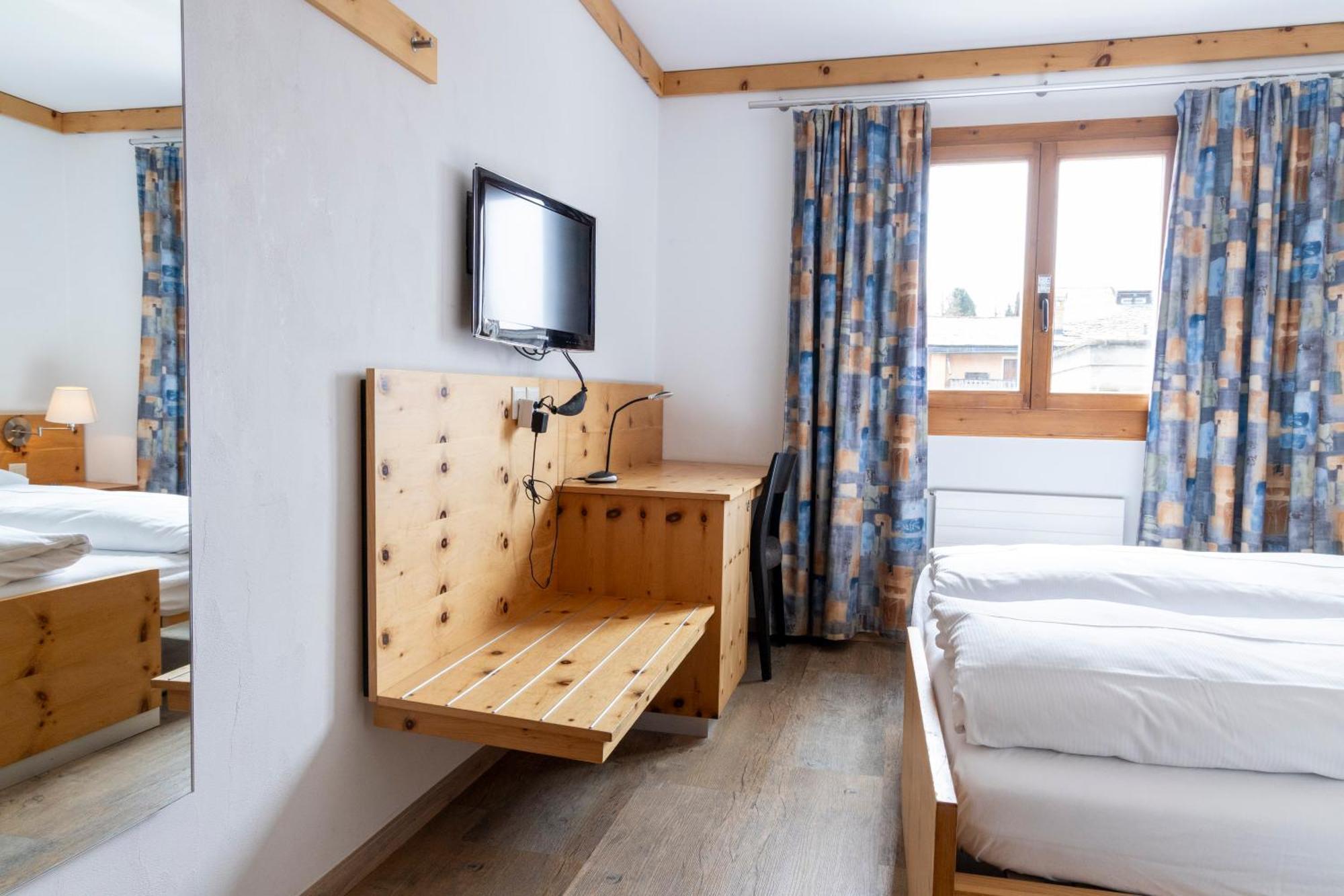 Hotel Chesa Grischa Sils Baselgia Exterior photo